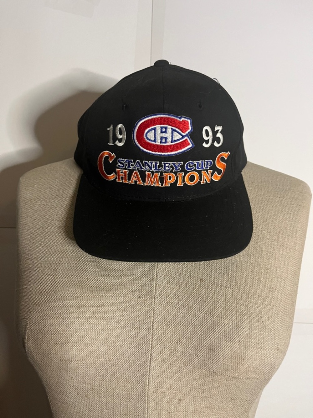 Vintage Starter ball cap 1993 Stanley cup champions Montreal Canadians